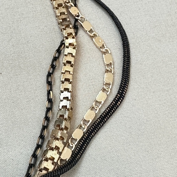 Gold Tone & Black 4 Strand Chain Bracelet/Chocker. EUC - Picture 4 of 14